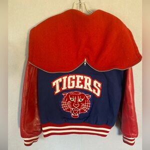 National Spirt Group USA Wool Tigers Varsity Band Jacket  Men’s XL Blue And Red